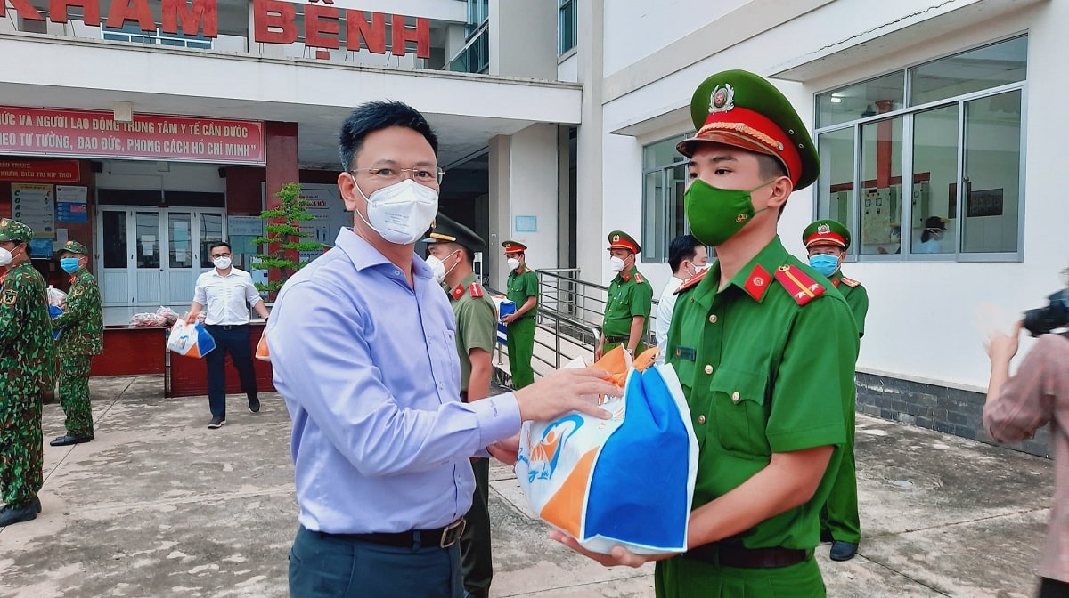 tiep-suc-tuyen-dau_1